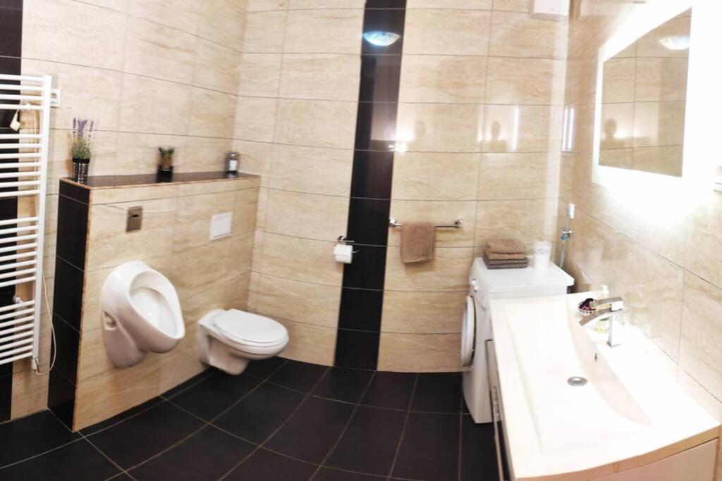 Spacious Apartment Near City Center And The Beach Split Zewnętrze zdjęcie