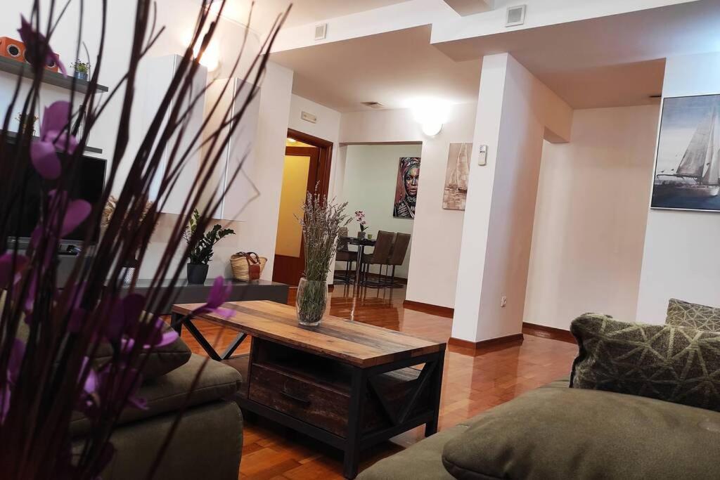 Spacious Apartment Near City Center And The Beach Split Zewnętrze zdjęcie